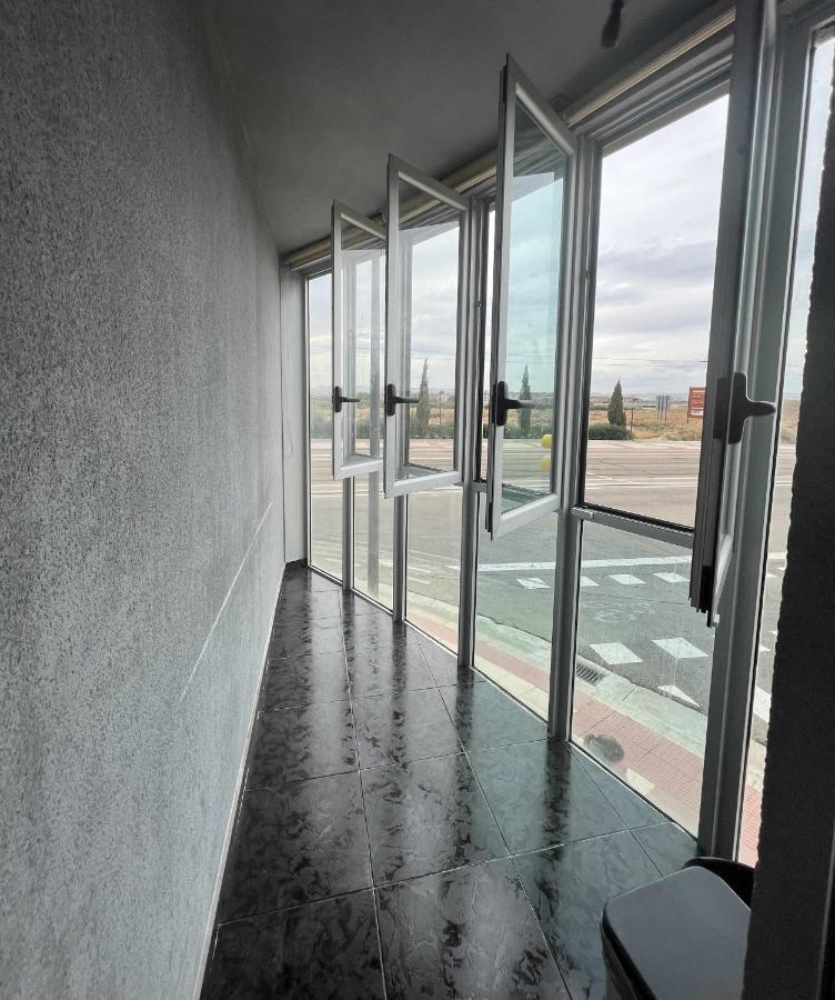 Murohouse Apartamento Con Piscina Saragossa Exterior foto